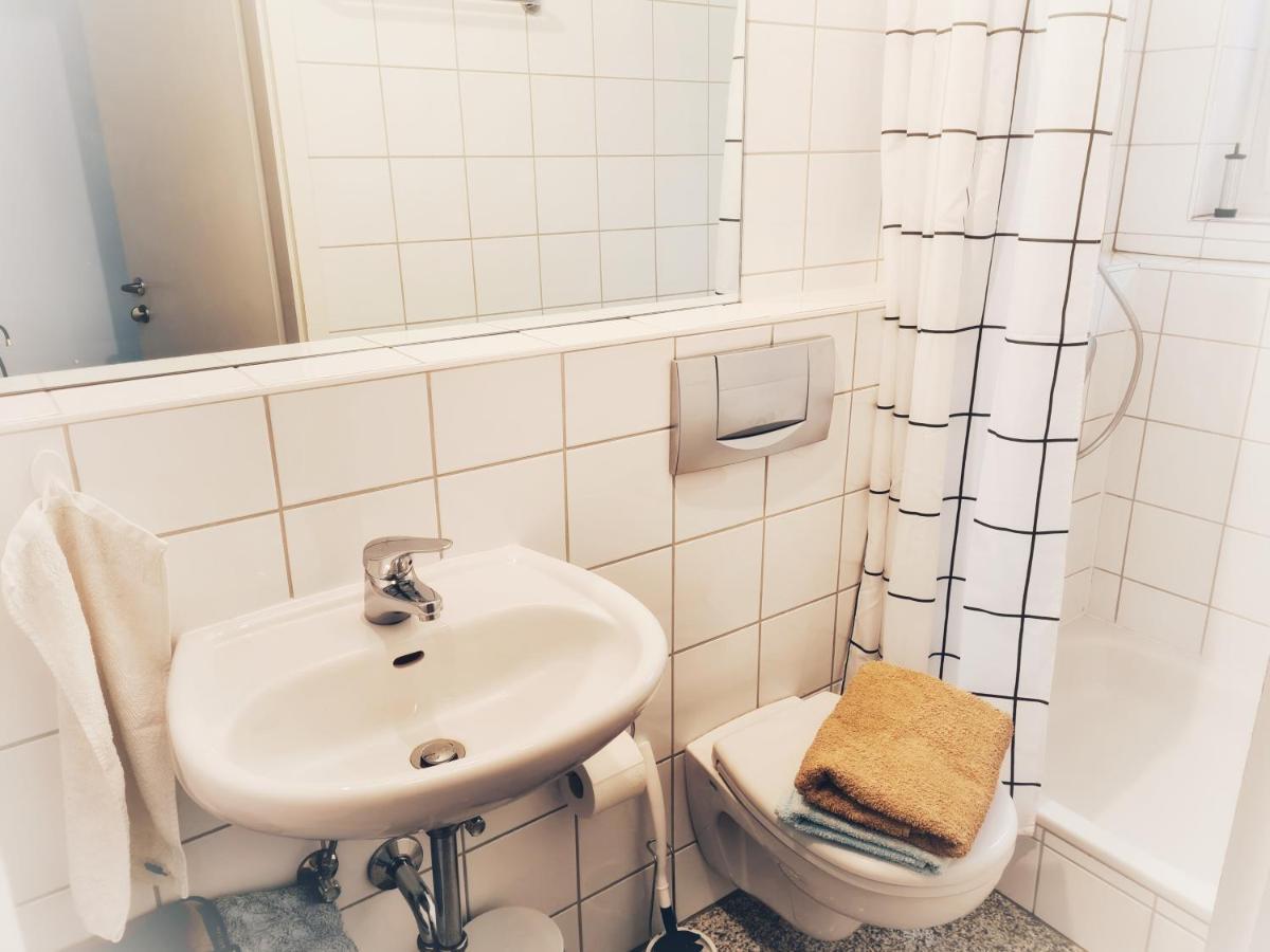 Apartment Seeliebe Bodensee Mit Wunderschoener Seesicht & Terrasse Bodman-Ludwigshafen